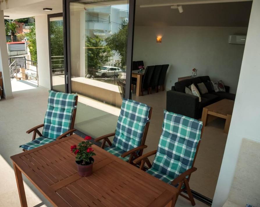 Villa Calypso Palaiontsiflikion Luaran gambar
